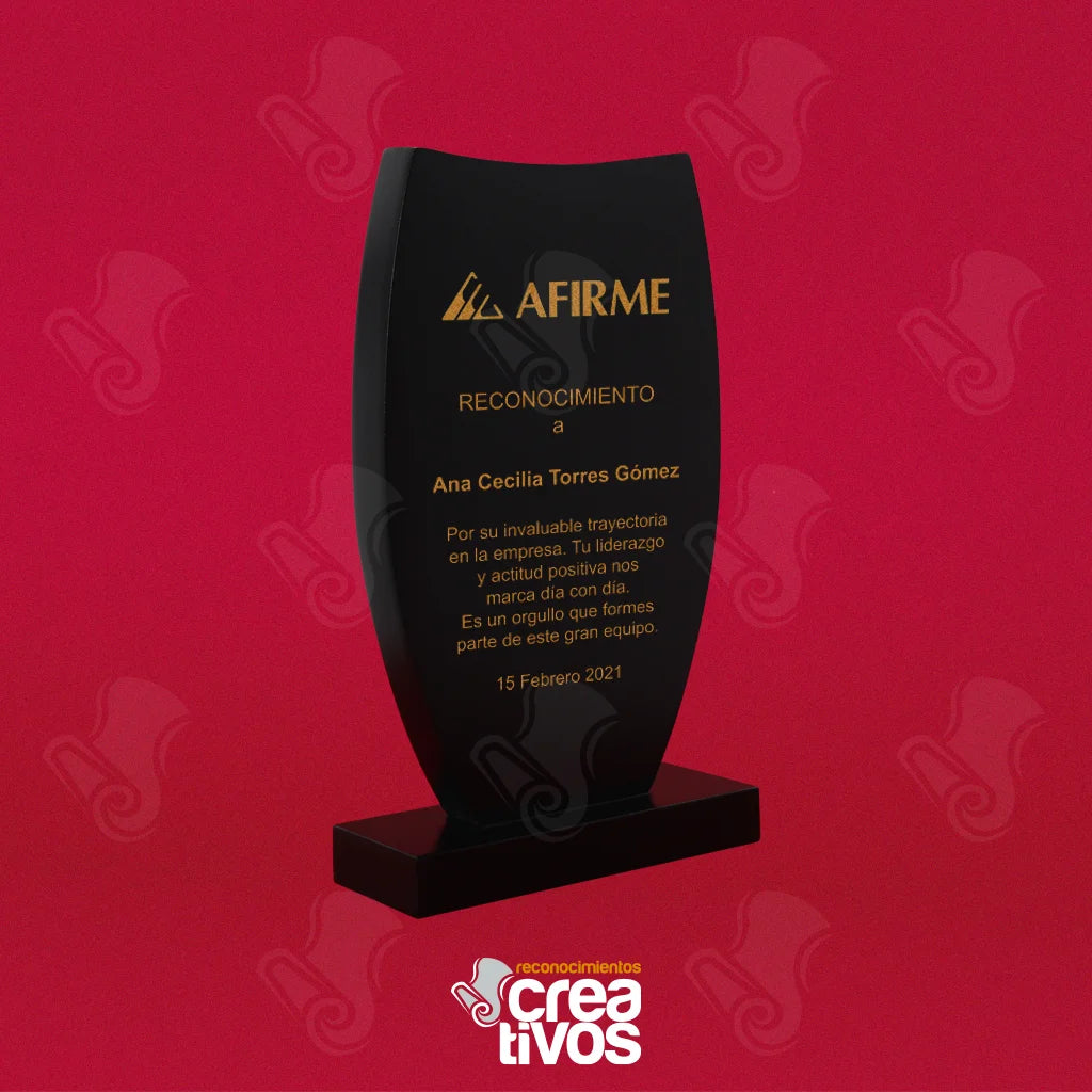 Reconocimiento de Madera Personalizado Insignia Ovalada Acabado Negro